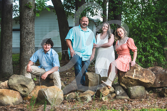 Cox Extended Family_050623_0087