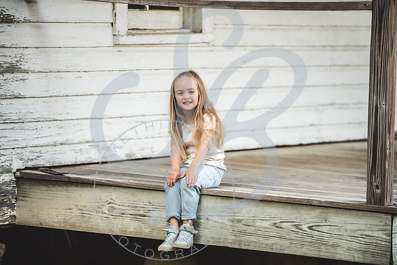 Reardon Fam - Spring 2023_061823_0189