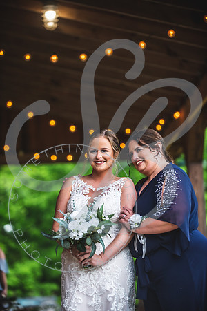 Renee & Travis - Wedding_042223_1111