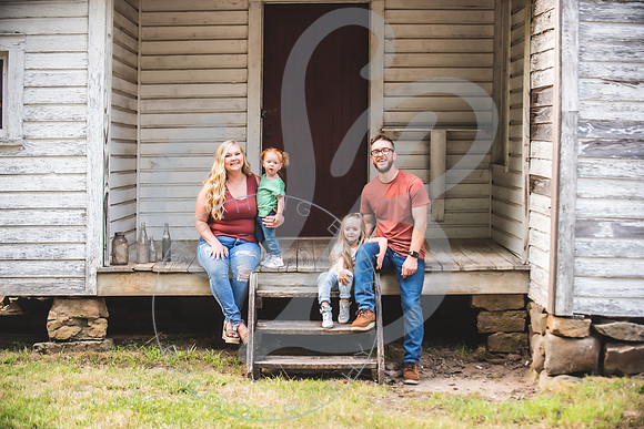 Reardon Fam - Spring 2023_061823_0260