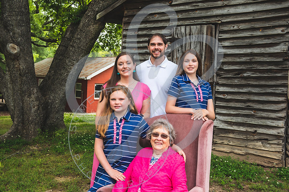 Norwood Extended Family_051323_0260