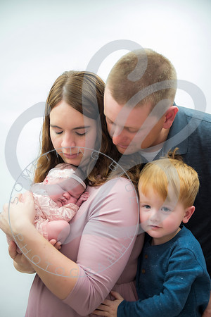 Sara - NB_033023_0319