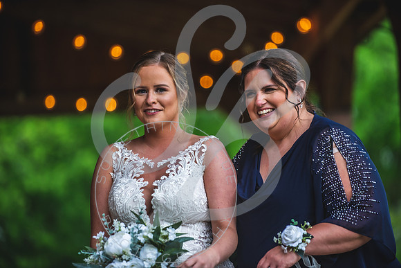 Renee & Travis - Wedding_042223_1125