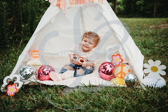 Elianna - 1 year_060423_0023