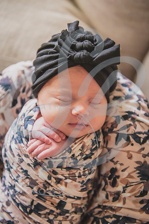 Mia - Newborn_052424_0539