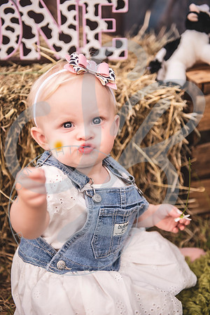 Skylar - 1 year_062022_0200