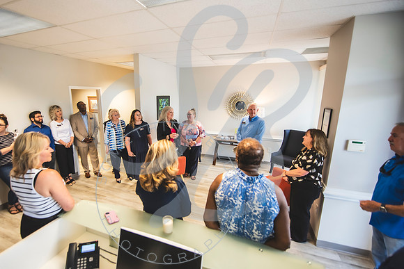 Grand Opening Premier Advantage Realty_050824_0151