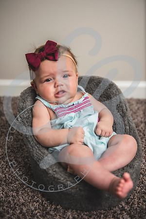 MacKenzie - 4 month_062522_0093