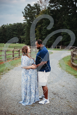 Morgan & CJ - Maternity_080323_0035