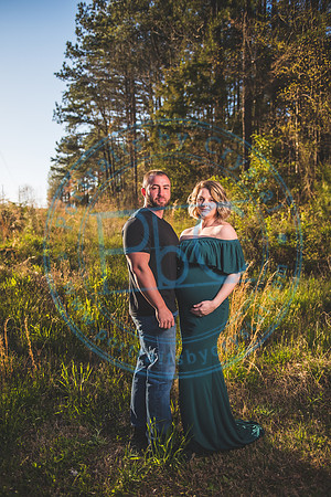 Shannon - Maternity_040221_0008