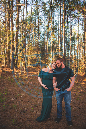 Shannon - Maternity_040221_0125