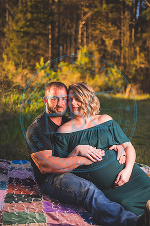 Shannon - Maternity_040221_0194