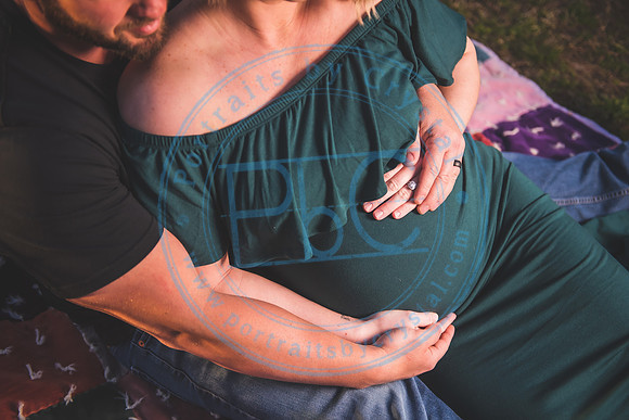 Shannon - Maternity_040221_0219
