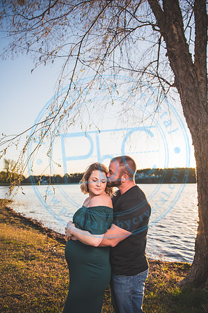 Shannon - Maternity_040221_0283
