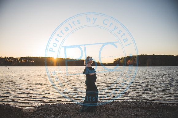 Shannon - Maternity_040221_0323