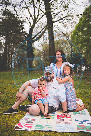 Kelsey - Family_041021_0006