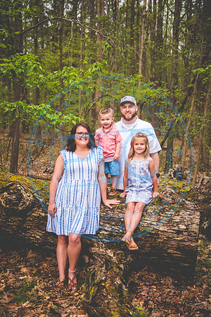 Kelsey - Family_041021_0117