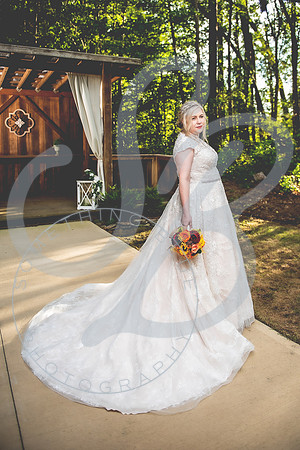 Melissa - Bridal_081123_0551