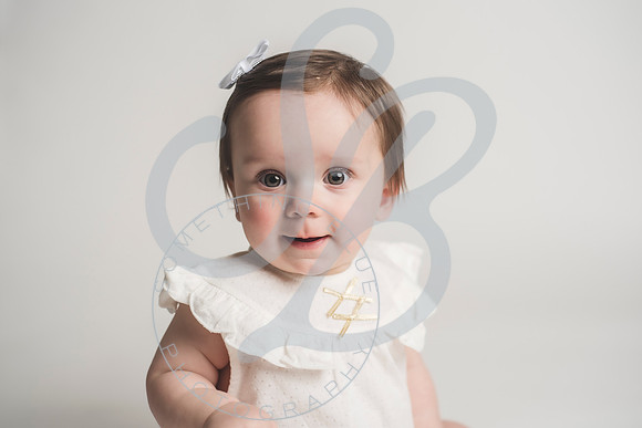 Lydia - 8 Month_020622_0018