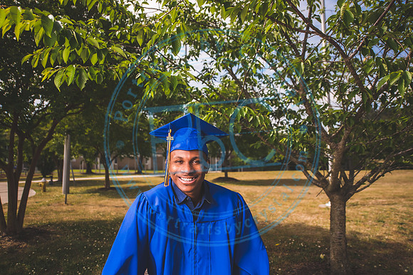 Da'Vante - Senior_052321_0271