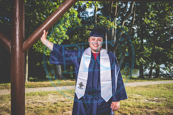 Corey - Senior_060721_0201