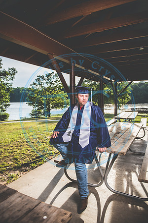 Corey - Senior_060721_0216