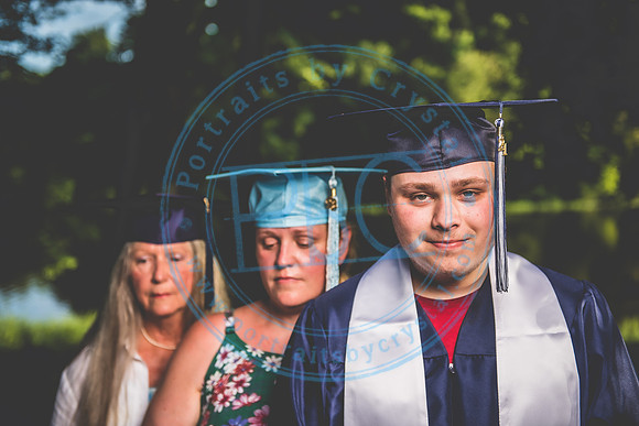 Corey - Senior_060721_0237
