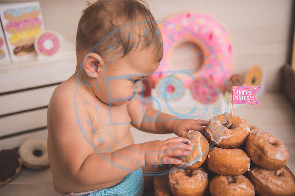 Austyn - Cake Smash_052821_0096
