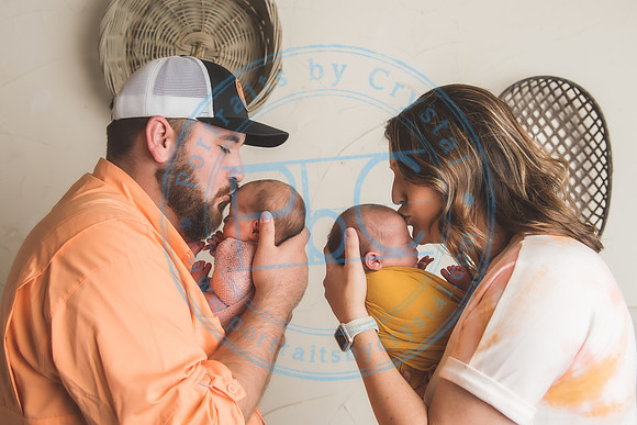 Whitfield twins - newborn_052821_0088