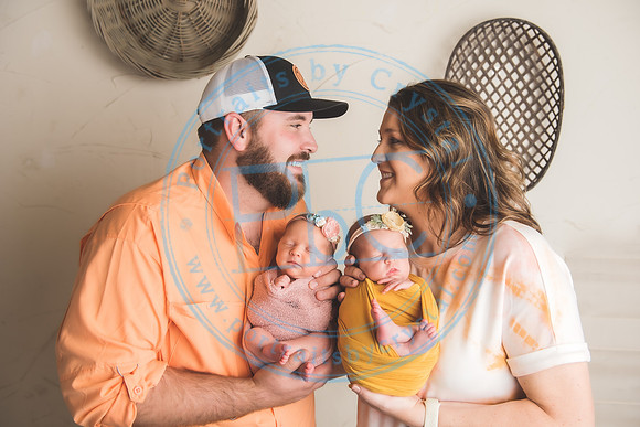 Whitfield twins - newborn_052821_0106