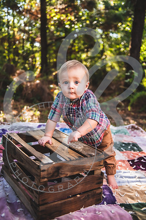 Declan - 8 Months_090823_0058