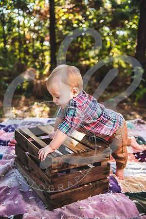 Declan - 8 Months_090823_0063