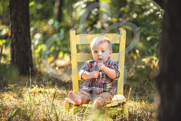 Declan - 8 Months_090823_0157