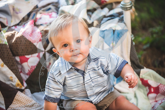 Declan - 8 Months_090823_0273