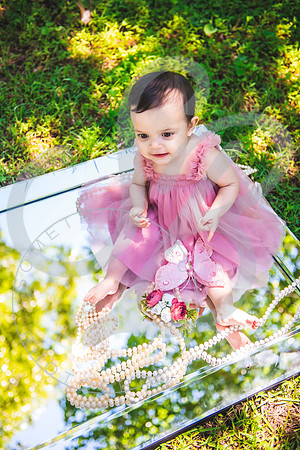 Mia - 8 Months_052822_0132