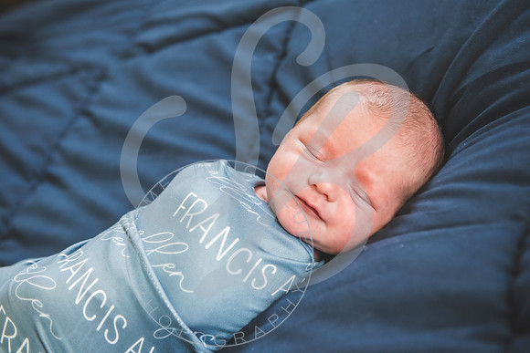 Allen - Newborn_040822_0436