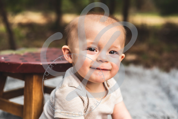 Declan - 8 Month_032622_0341