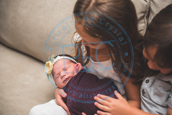 Lydia - Newborn_060421_0086