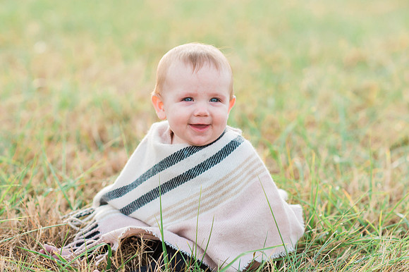 View More: http://arikajordanphotography.pass.us/marsh-family-december-2017