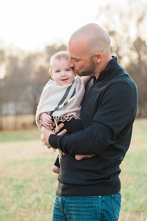 View More: http://arikajordanphotography.pass.us/marsh-family-december-2017
