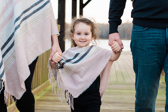 View More: http://arikajordanphotography.pass.us/marsh-family-december-2017