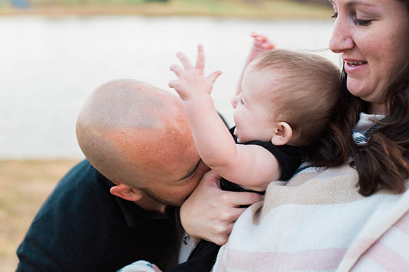 View More: http://arikajordanphotography.pass.us/marsh-family-december-2017