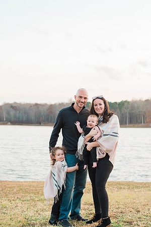 View More: http://arikajordanphotography.pass.us/marsh-family-december-2017