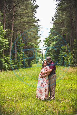 Jaclyn - Maternity_060921_0206