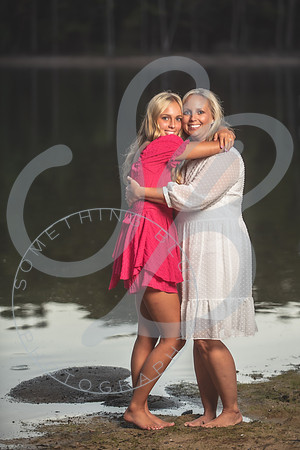 Edwards Family_091523_0538