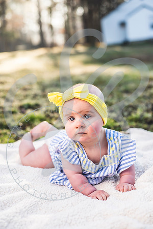 Jessie - 8 Month_031822_0270