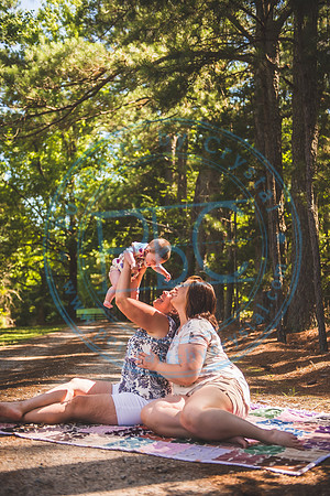Finch Family_070321_0420