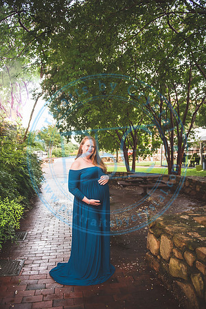Jesse - Maternity_070921_0206_1