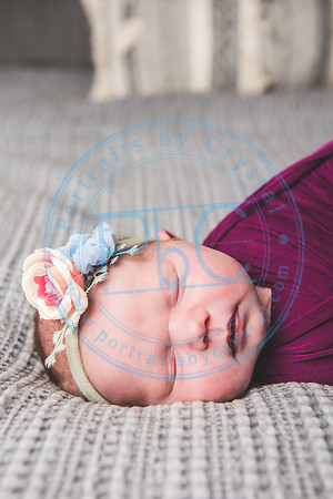 Elena - Newborn_071221_0097