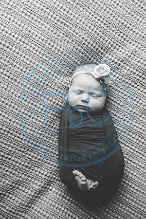 Elena - Newborn_071221_0101